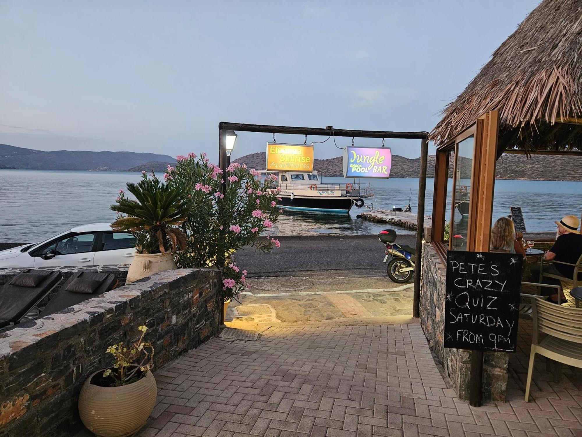 Elounda Sunrise Apartments Extérieur photo