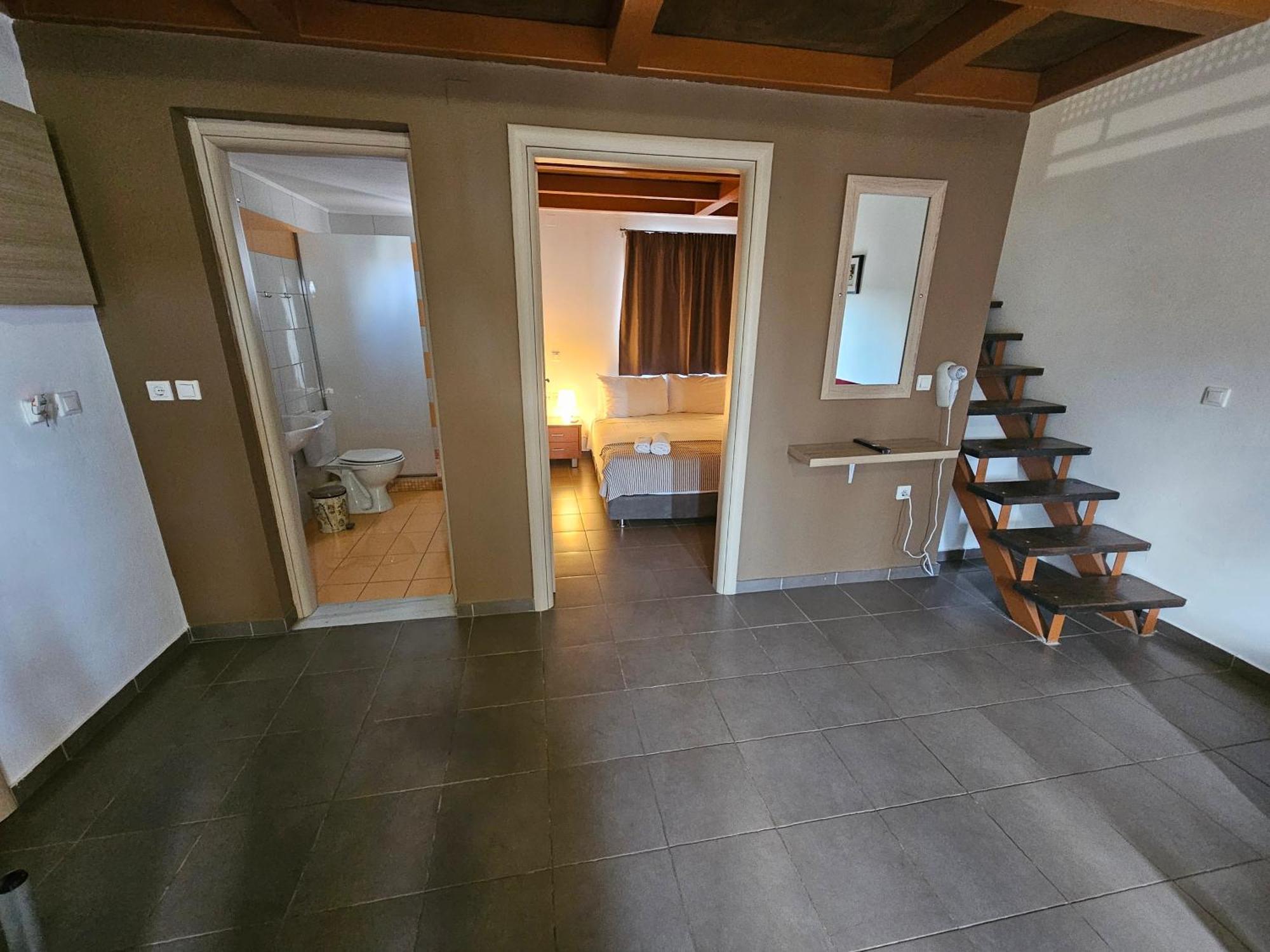Elounda Sunrise Apartments Extérieur photo