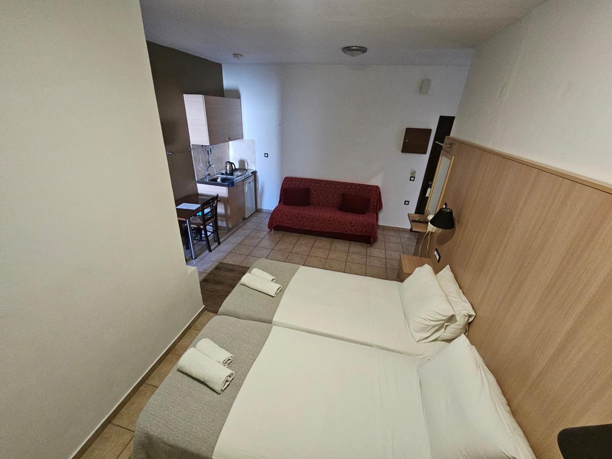 Elounda Sunrise Apartments Extérieur photo